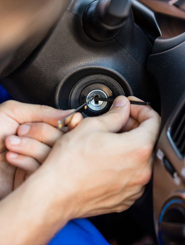 Automobile Door lock Opening Service